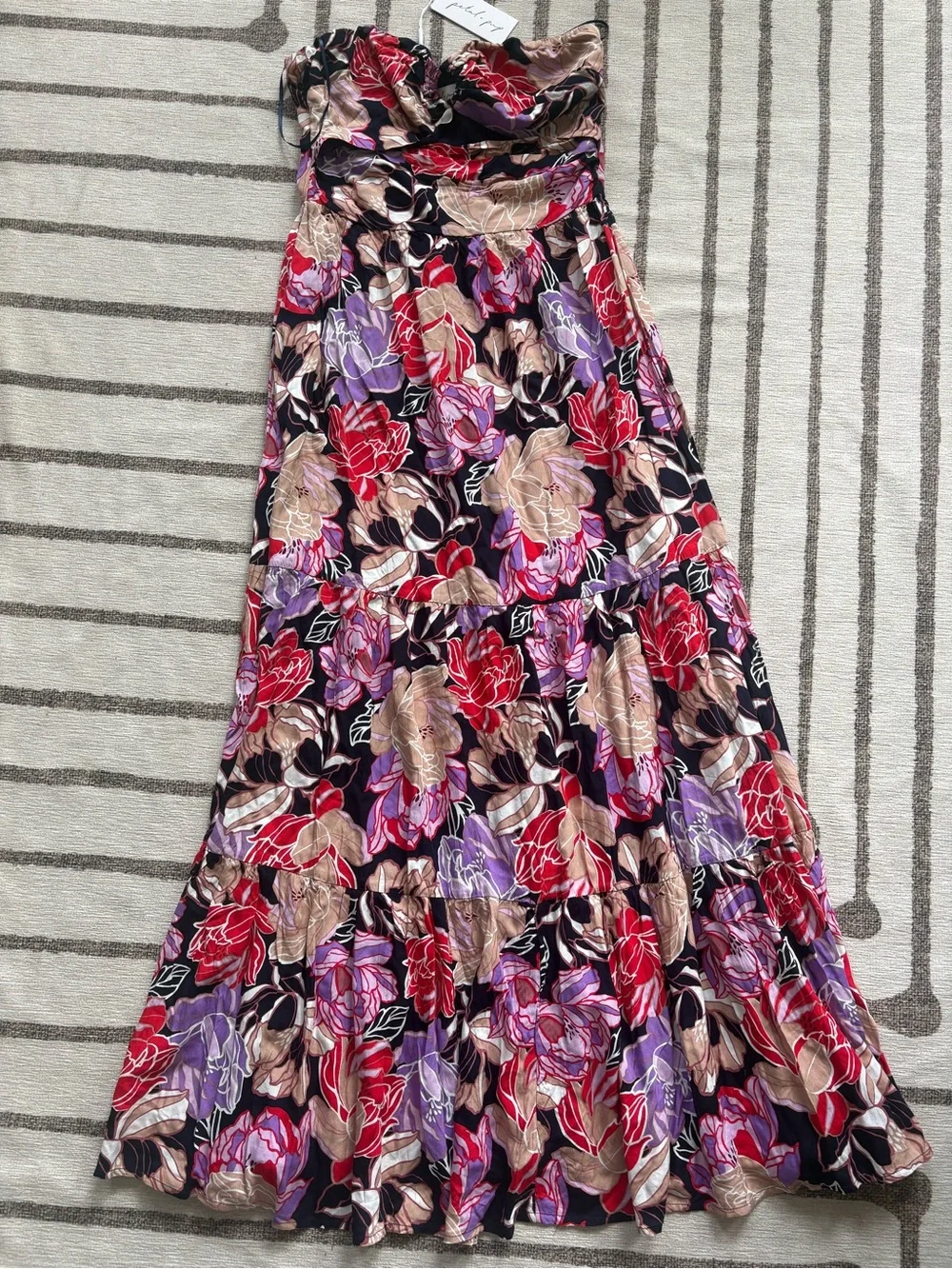 NWT Petal & Pup Strapless Floral Cutout Maxi Dress Size Medium Summer Vacation - Picture 2 of 4